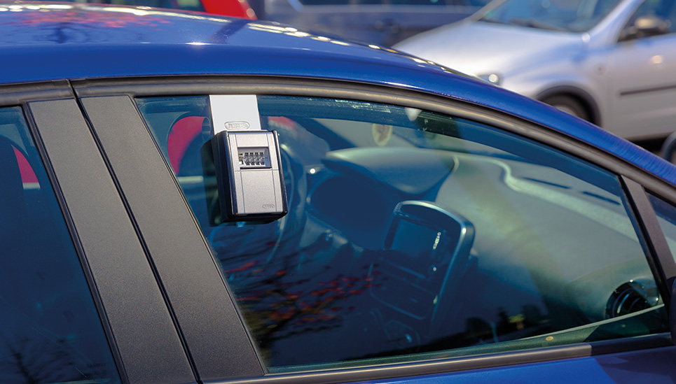 Praktisch, voor autoverhuur - onze KeyGarage &copy; ABUS