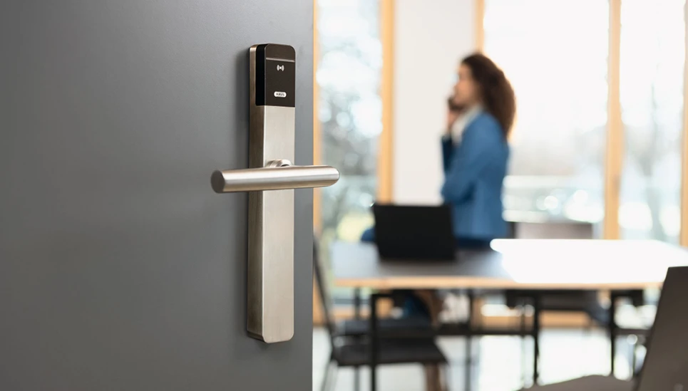 DEURBESLAG