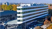 Das 1-Stern-Center Mercedes Benz in Regensburg. © ABUS