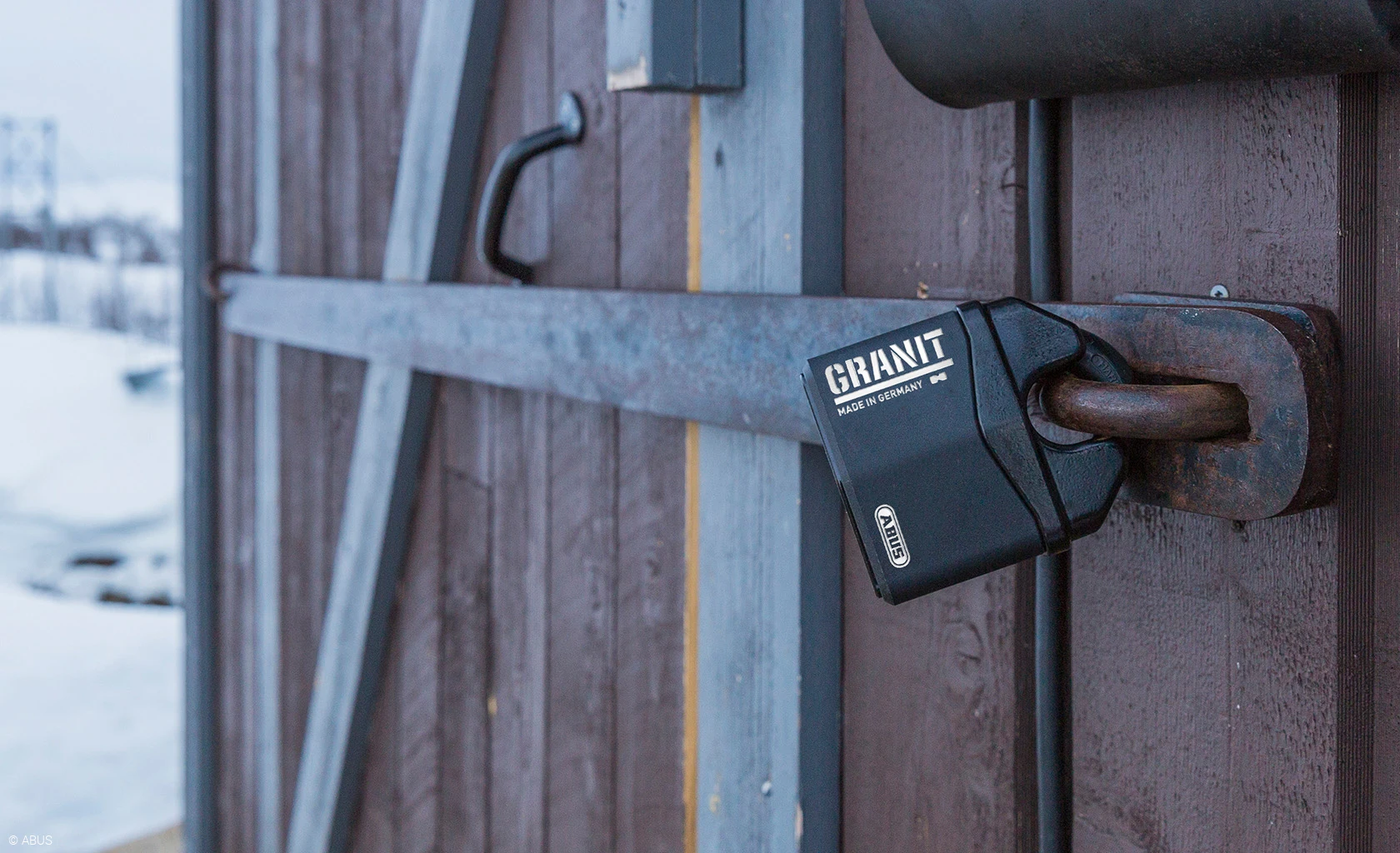 Protect your shed or garden gate with a padlock © ABUS