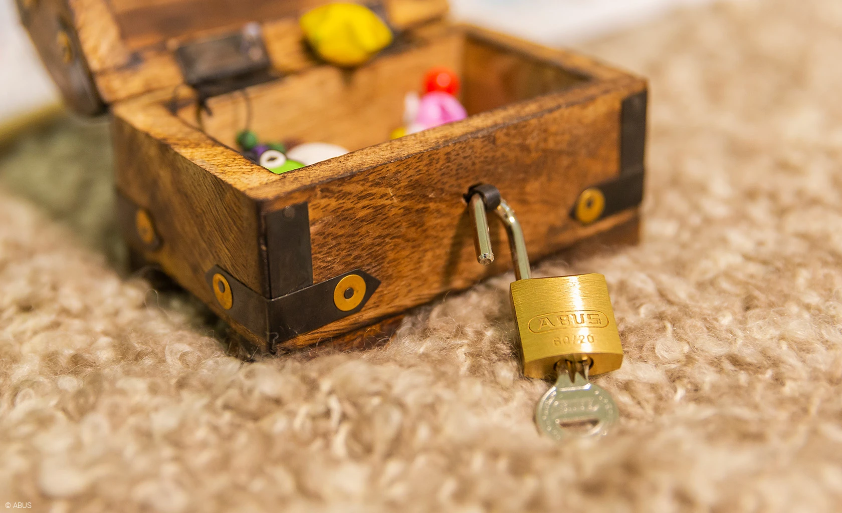 Small, but still secure - our padlocks for small applications © ABUS