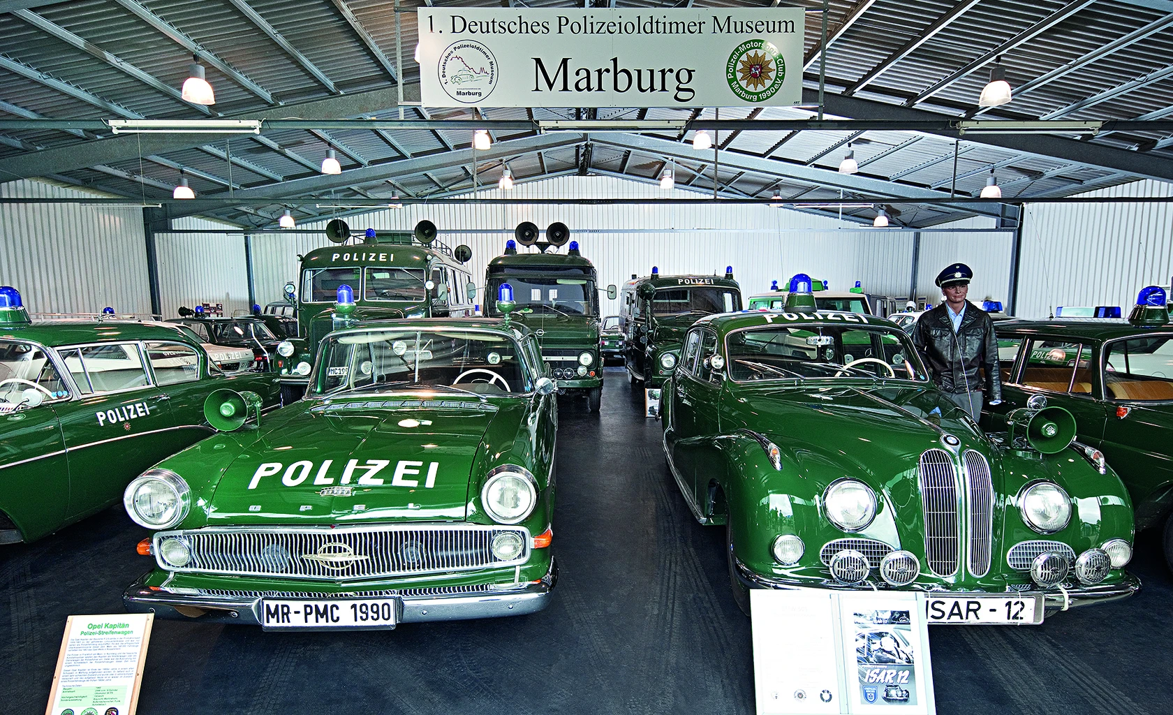Polizeioldtimer Museum – Headerbild-Heroslider © ABUS Polizeioldtimer Museum – Headerbild-Heroslider © ABUS