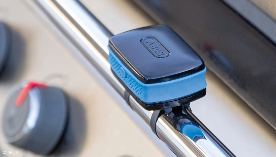 De alarmbox beschermt wat u dierbaar is - bijvoorbeeld de barbecue © ABUS