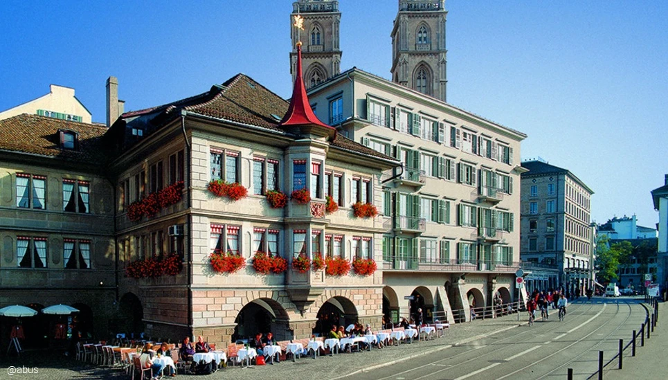 Zunfthaus zur Zimmerleuten aussen