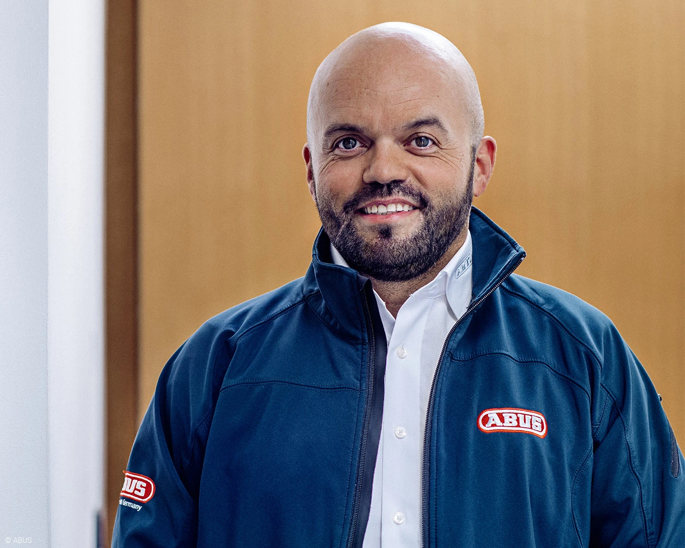 Få et komplett tilbud på bare noen få trinn. For bedre innbruddsbeskyttelse i hjemmet ditt.