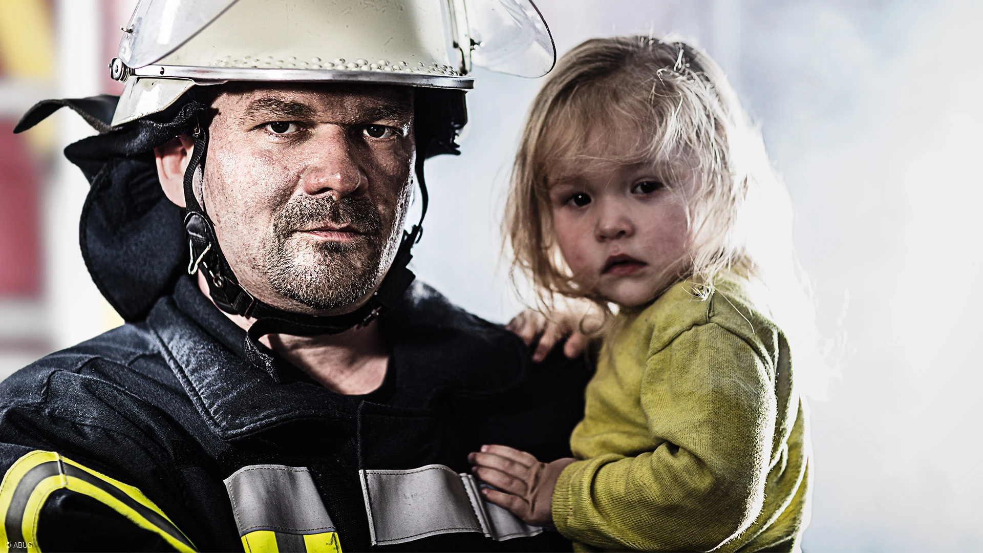 Les détecteurs de fumée sauvent des vies - protégez-vous et votre famille © ABUS