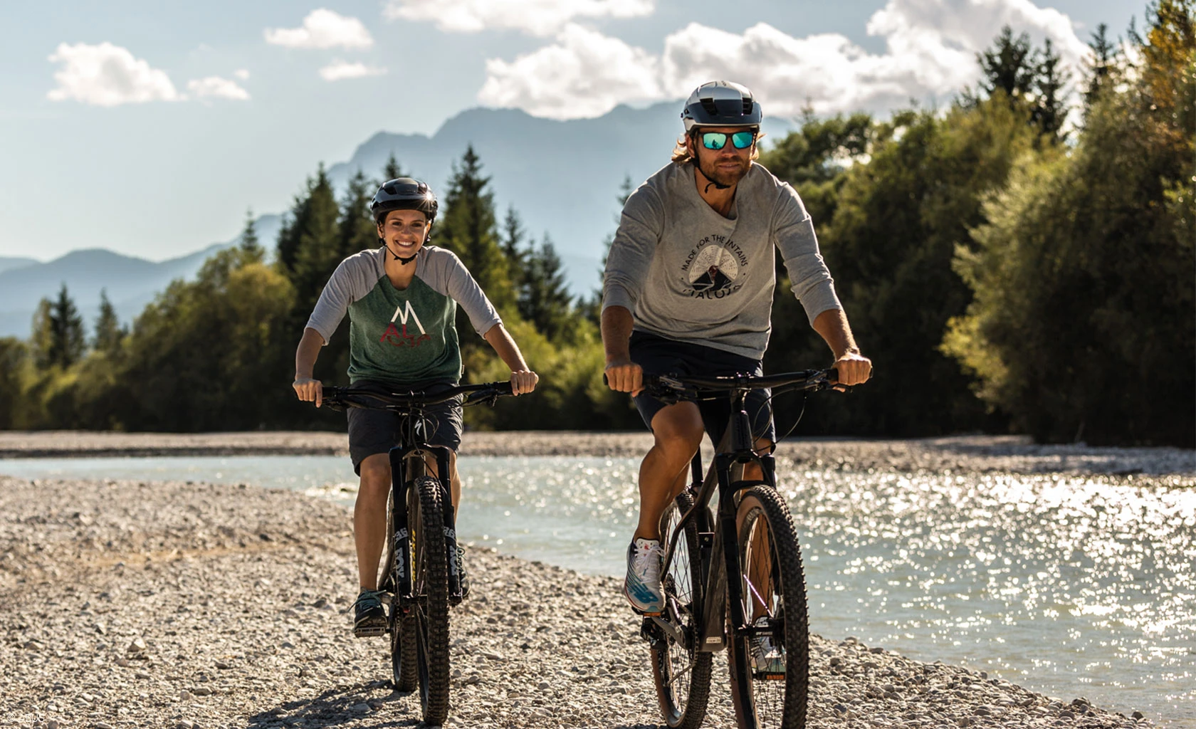 Safety on the road © ABUS