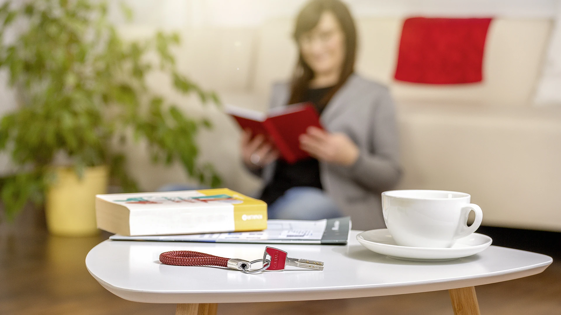 Design Cap rubinrot © ABUS Design Cap rubinrot © ABUS