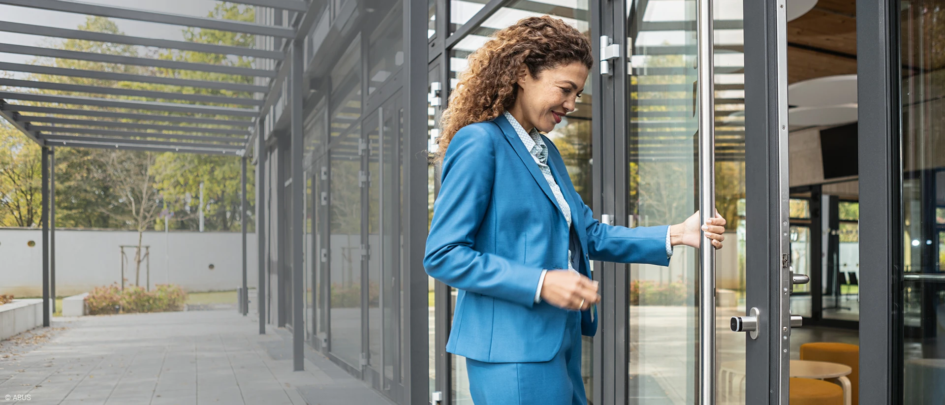 The ZL cylinder stands for security, control and convenience in access © ABUS