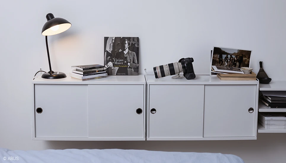 Optimise your lighting control via time schedules. © ABUS