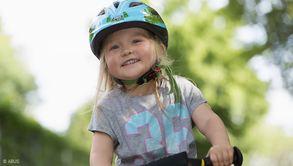 Ontdek meer kinderhelmen, zoals de Smiley 2.0 © ABUS