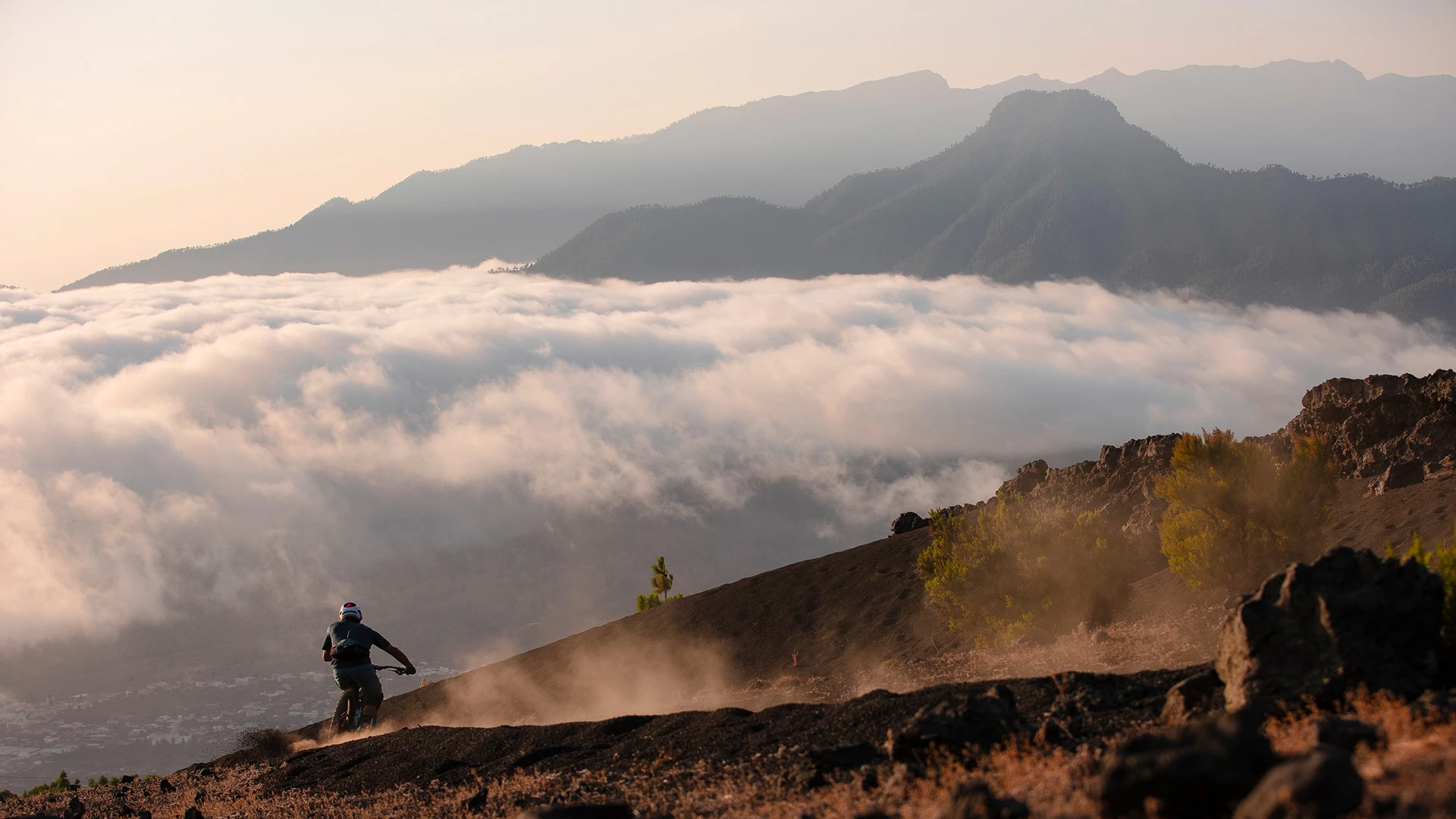 Richie Schley und der ABUS CliffHanger / © ABUS