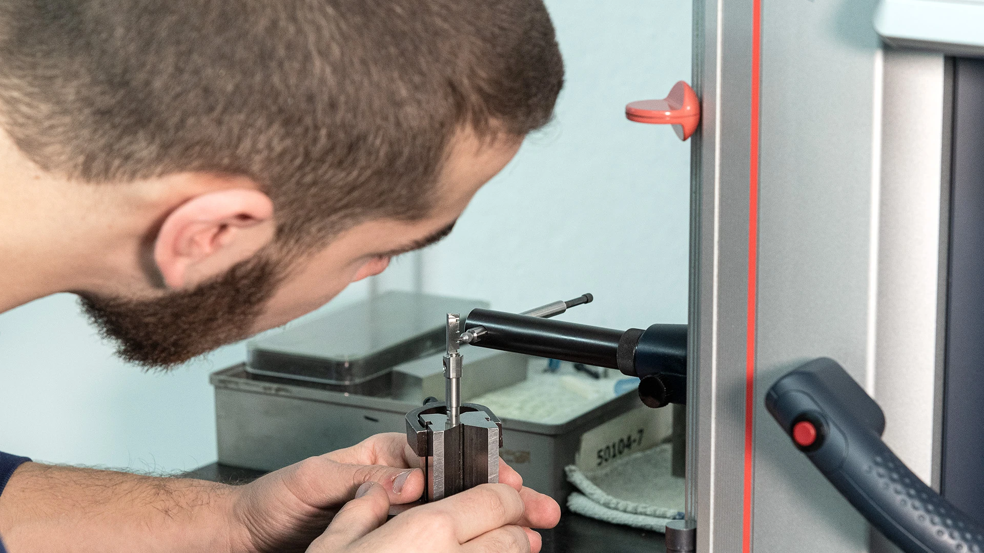 Zerspanungsmechaniker bei ABUS © ABUS