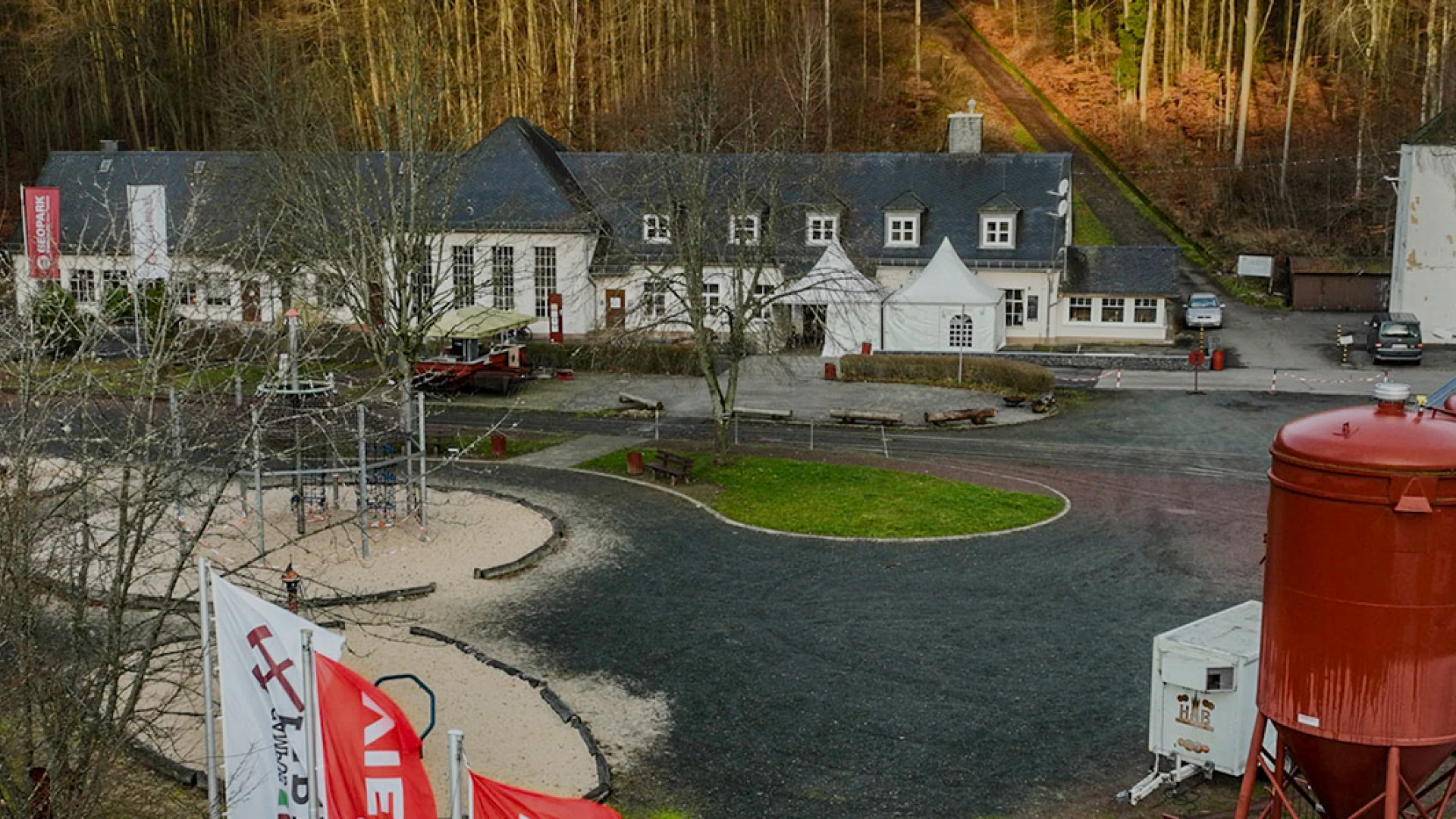 Blick auf das Besucherbergwerk Grube Fortuna in Solms-Oberbiel