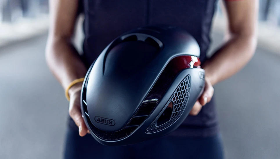 Allianz HelmSchutz – Der Versicherungsschutz für ausgewählte ABUS Helme ©ABUS