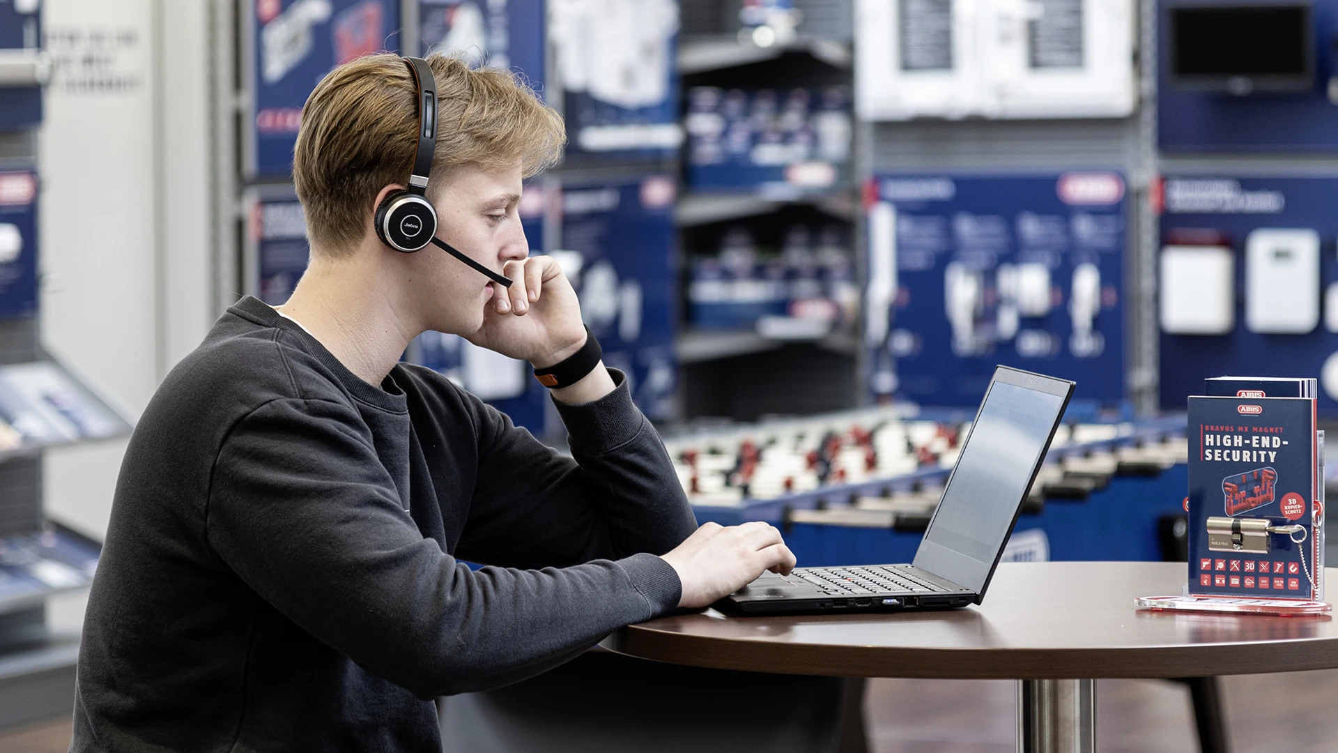 Industriekaufmann/-frau bei ABUS © ABUS