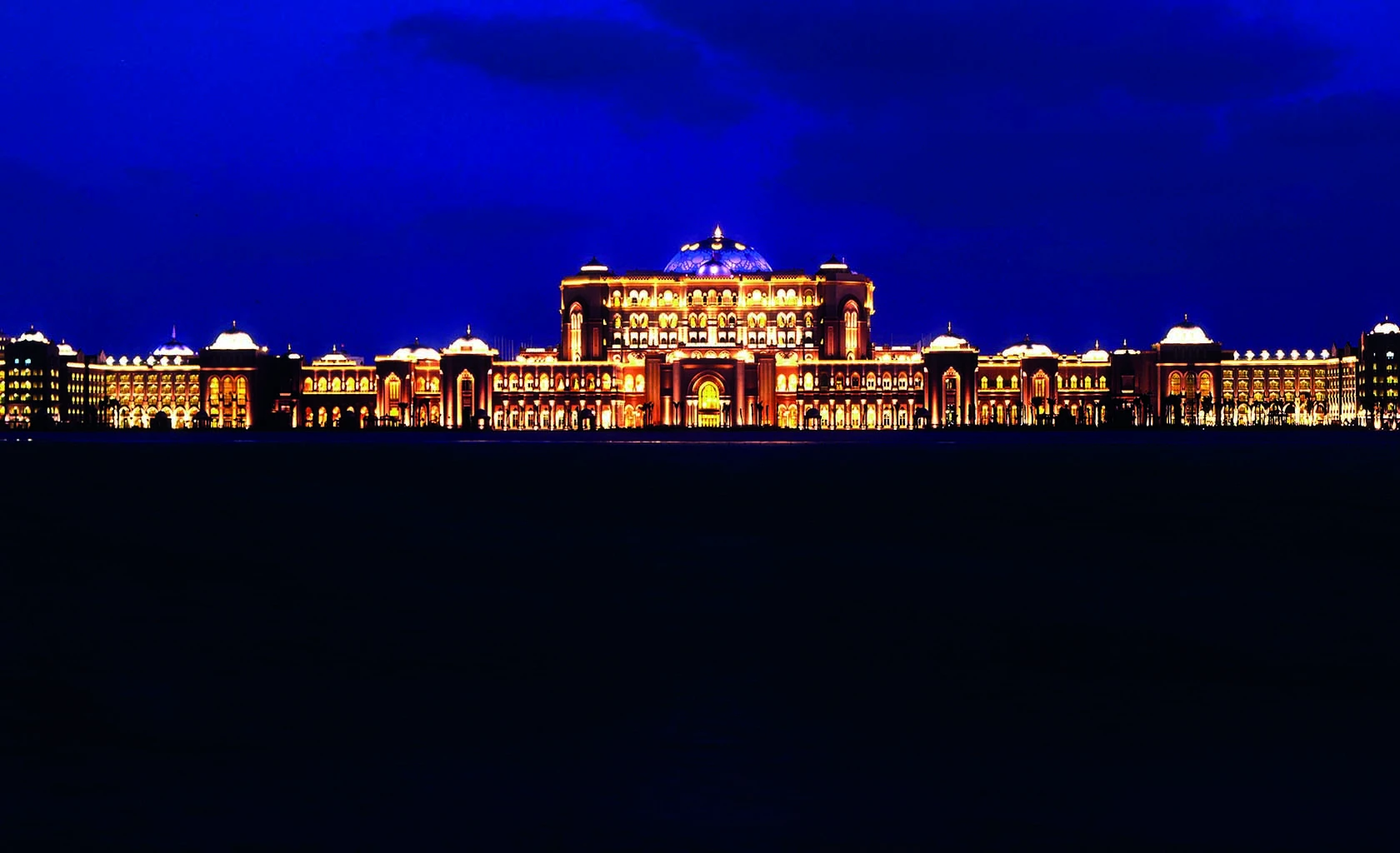 Emirates Palace Hotel - Header Image Heroslider © ABUS