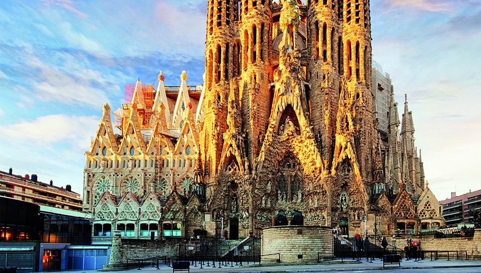 © Sagrada Familia