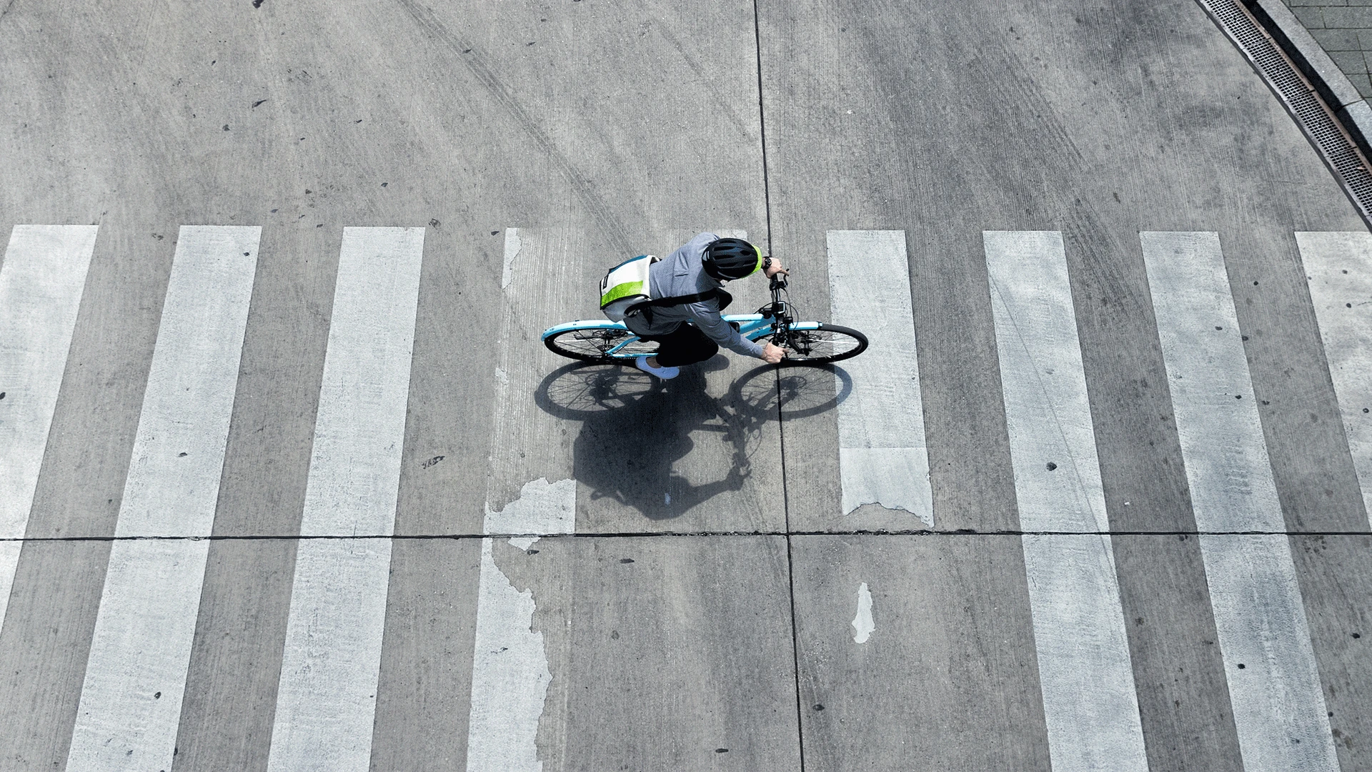 E-Bike or Pedelec? &copy;ABUS