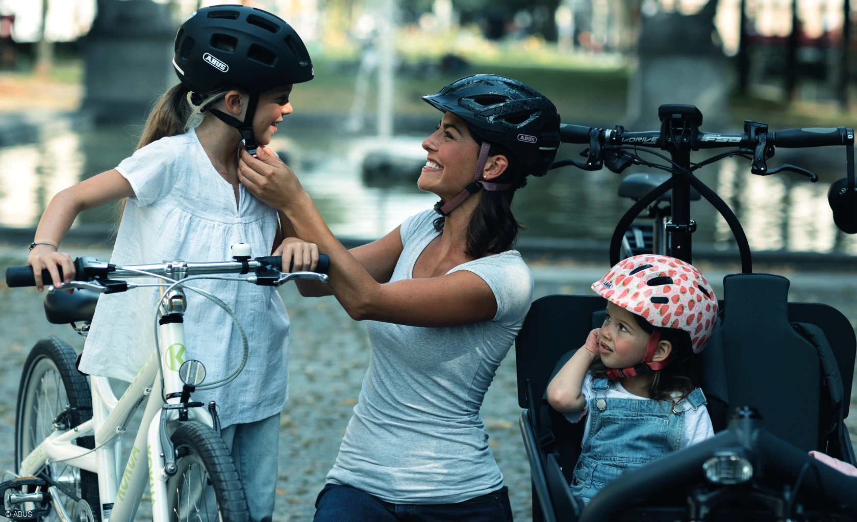 Sikkerhed på farten – cykelsikkerhed til børn © ABUS Sikkerhed på farten – cykelsikkerhed til børn © ABUS