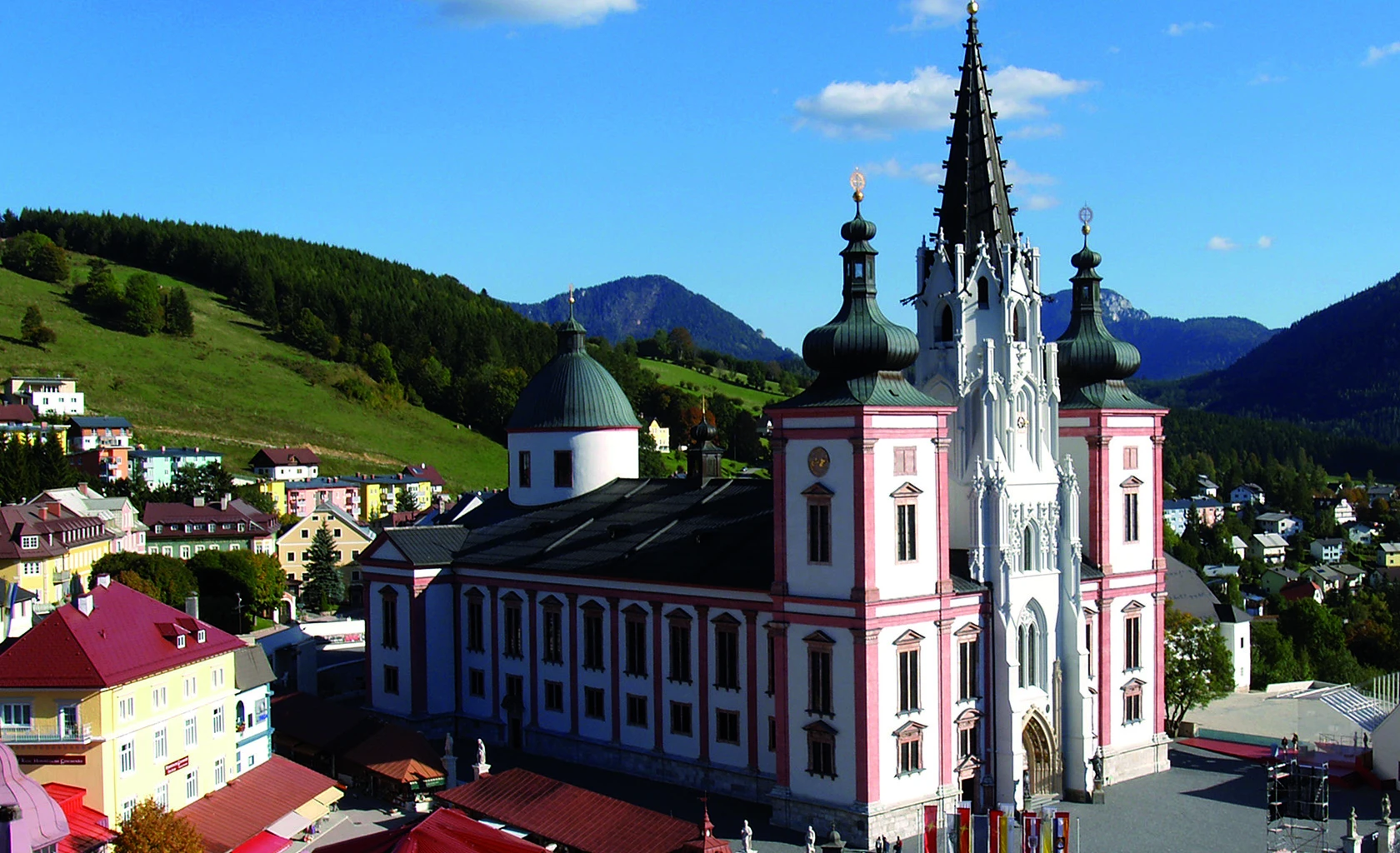 Mariazell Basilica - header image heroslider © ABUS