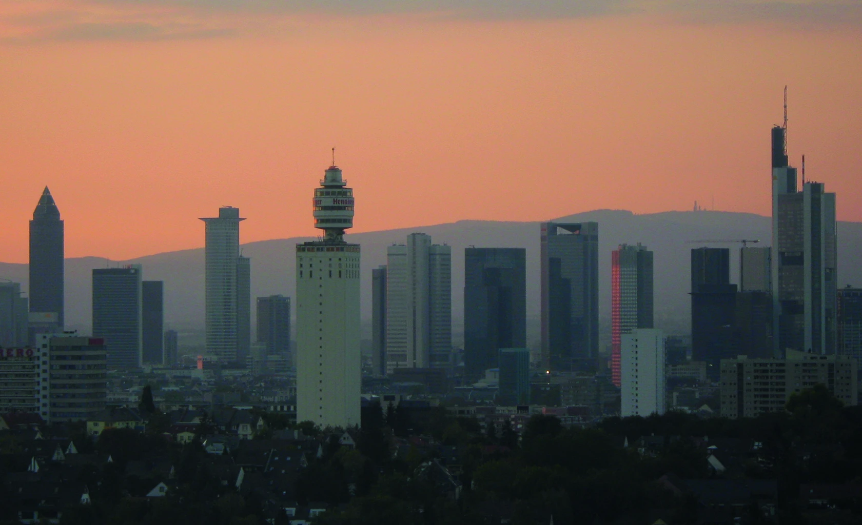 Sparkasse Frankfurt – Header Image Heroslider © ABUS