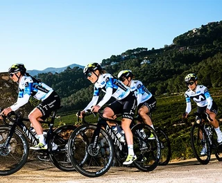 Movistar Women Team © ABUS
