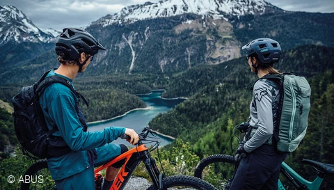 MonTrailer ACE MIPS fuchsia pink & MonTrailer ACE MIPS shrimp orange