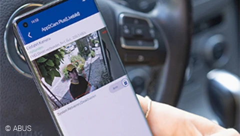 Informieren Sie sich in der App auf einen Blick über alle Ereignisse © ABUS