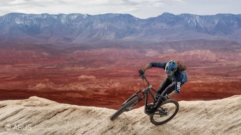 MonTrailer MIPS midnight blue