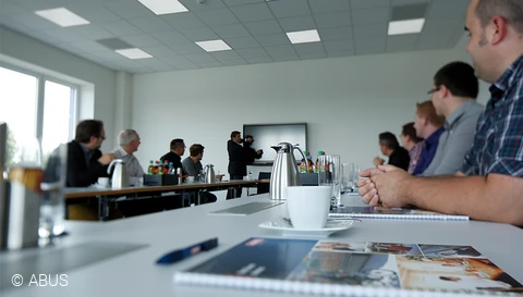 Schulungen zum Thema Mobile Sicherheit © ABUS
