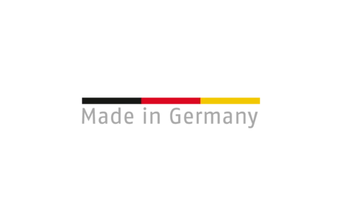 Schriftzug Made in Germany unter einem schwarz-rot-goldenen Farbstreifen. © ABUS