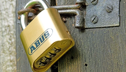 So bleibt das Tor zu – mit unseren Vorhangschlössern © ABUS