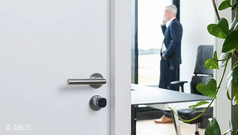 Access control made easy - with our app-based wAppLoxx system © ABUS