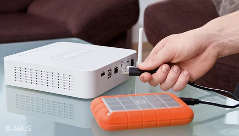 From information stickers to signal amplification kits © ABUS