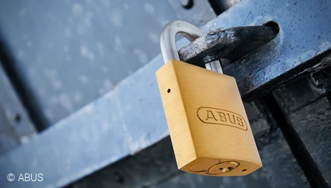 Robust, universal and reliable - our brass padlocks © ABUS