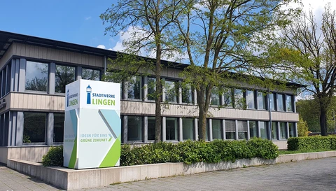 Stadtwerke Lingen: eines der Gebäude in Nahaufnahme