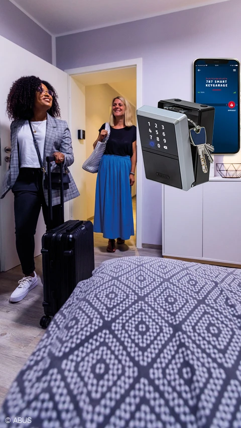 Smarte Menschen, smartes Schlüsselversteck: die Smart KeyGarage © ABUS Smarte Menschen, smartes Schlüsselversteck: die Smart KeyGarage © ABUS