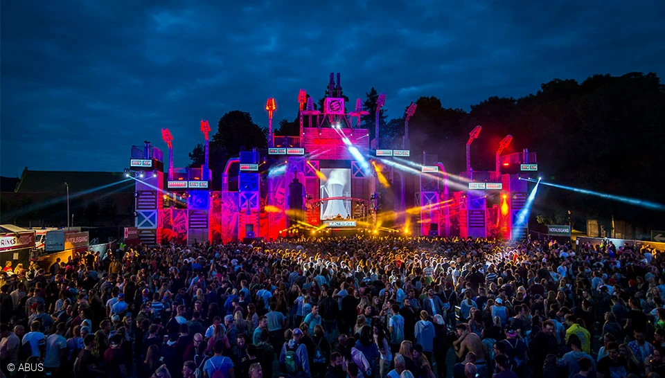 Dank der Nachtsichtfunktion ist auch bei Dämmerung und zu Nachtzeit eine hervorragende Bildqualität garantiert. © ABUS