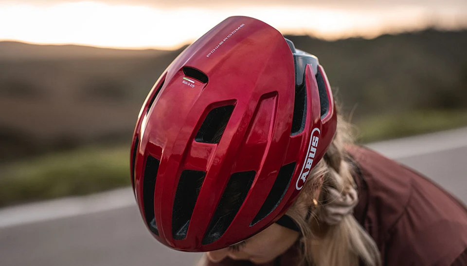 Der ABUS PowerDome blaze red / © ABUS