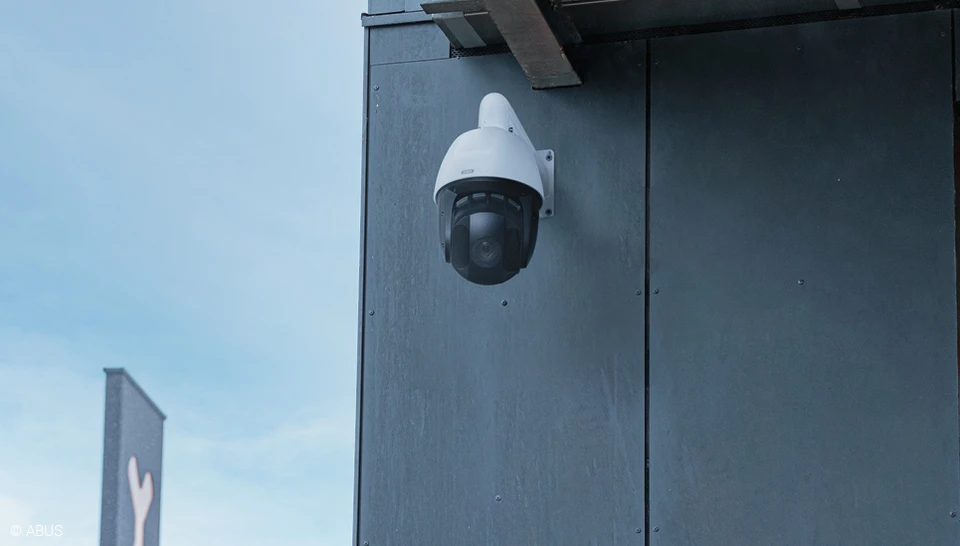 Überwachen Sie Ihr Firmengelände mit ABUS Außenkameras © ABUS