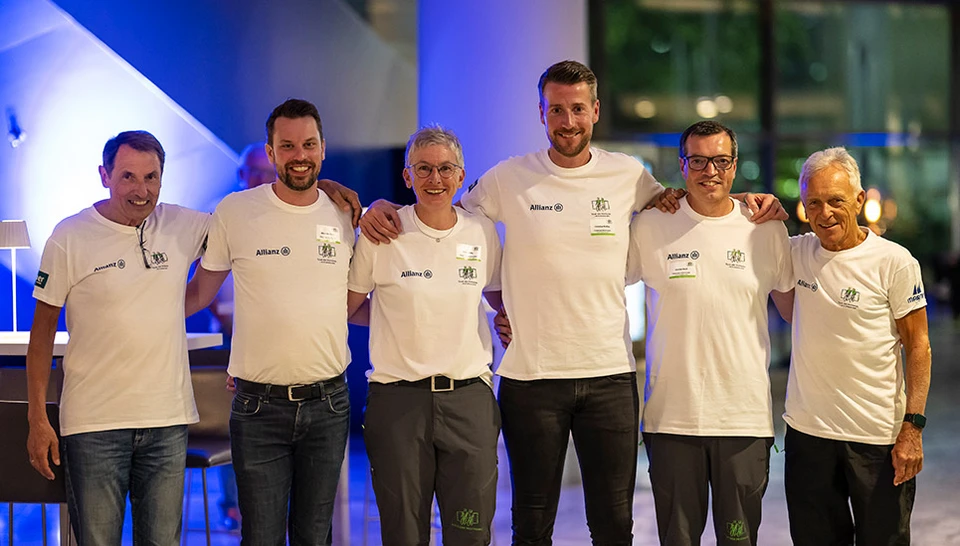 Gruppenbild am ersten Tag der Tour der Hoffnung 2023. &copy;Pierre Johne