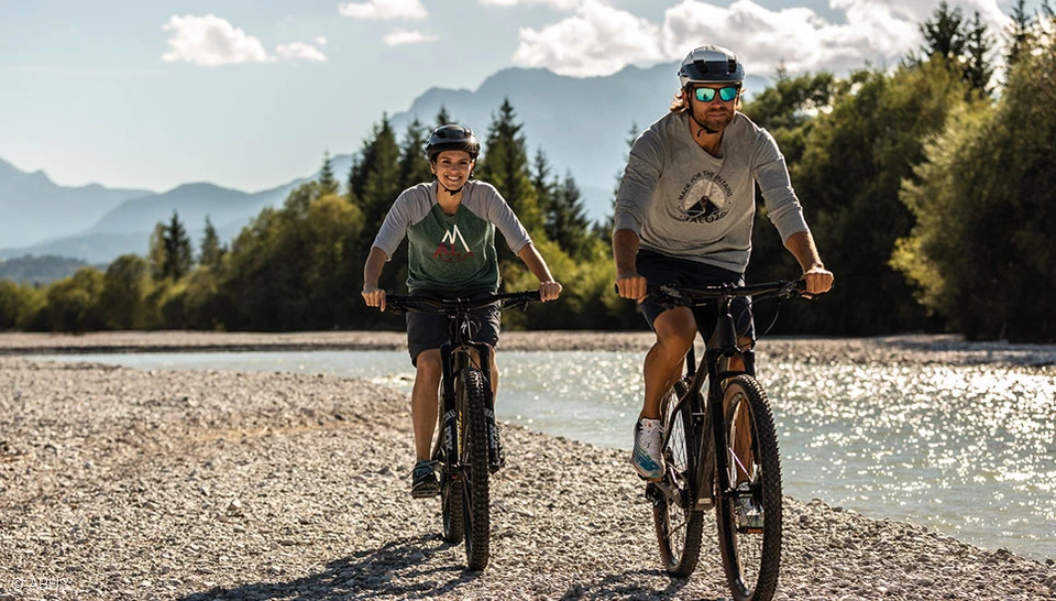 Le système de protection contre les impacts multidirectionnels (MIPS) peut réduire l'énergie générée lors d’un choc oblique jusqu'à 40 pour cent © ABUS