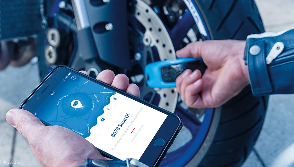 Your digital security solution with SmartX technology © ABUS