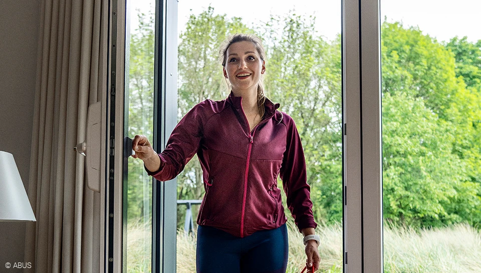 Perfekt für Jogger - HomeTec Pro Terrassentürsicherung © ABUS