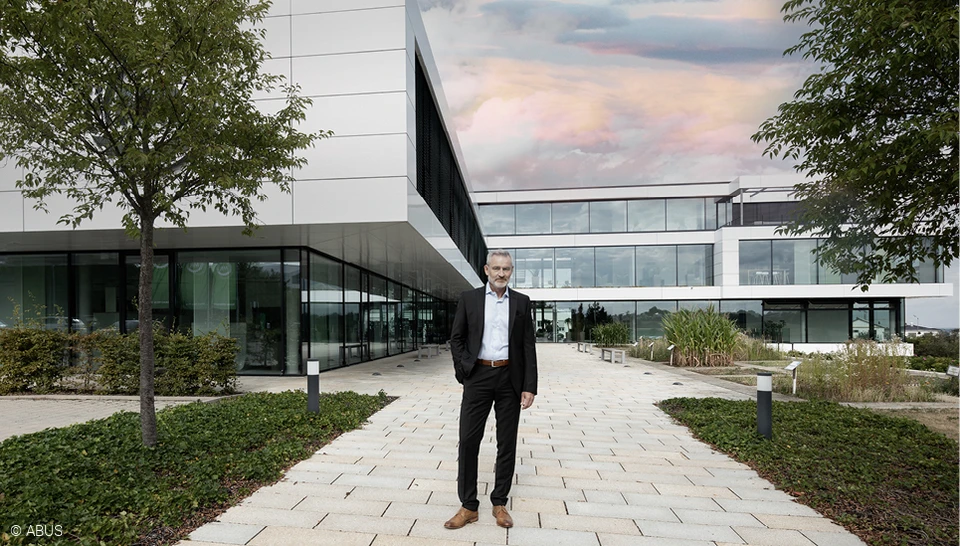 Electronic access control for your commercial property