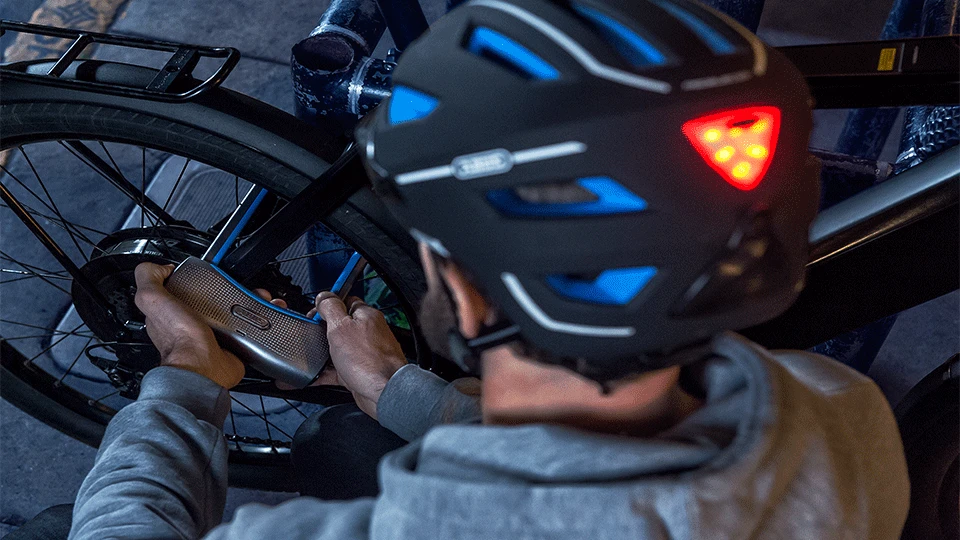 Pedelec 2.0 - Le casque &copy;ABUS