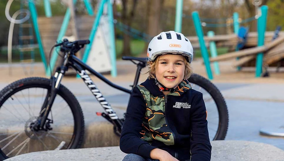 ABUS fietshelmen voor kinderen en volwassenen