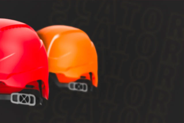 Scator-E safety helmet for electrical work